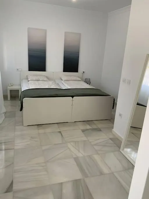 Ferienvilla Dos Torres Hozanejos Villa
